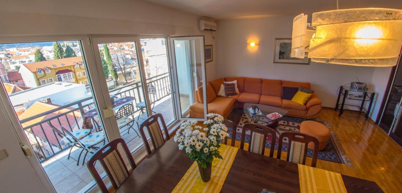 Apartment Italy - Promenade Mostar Exteriör bild