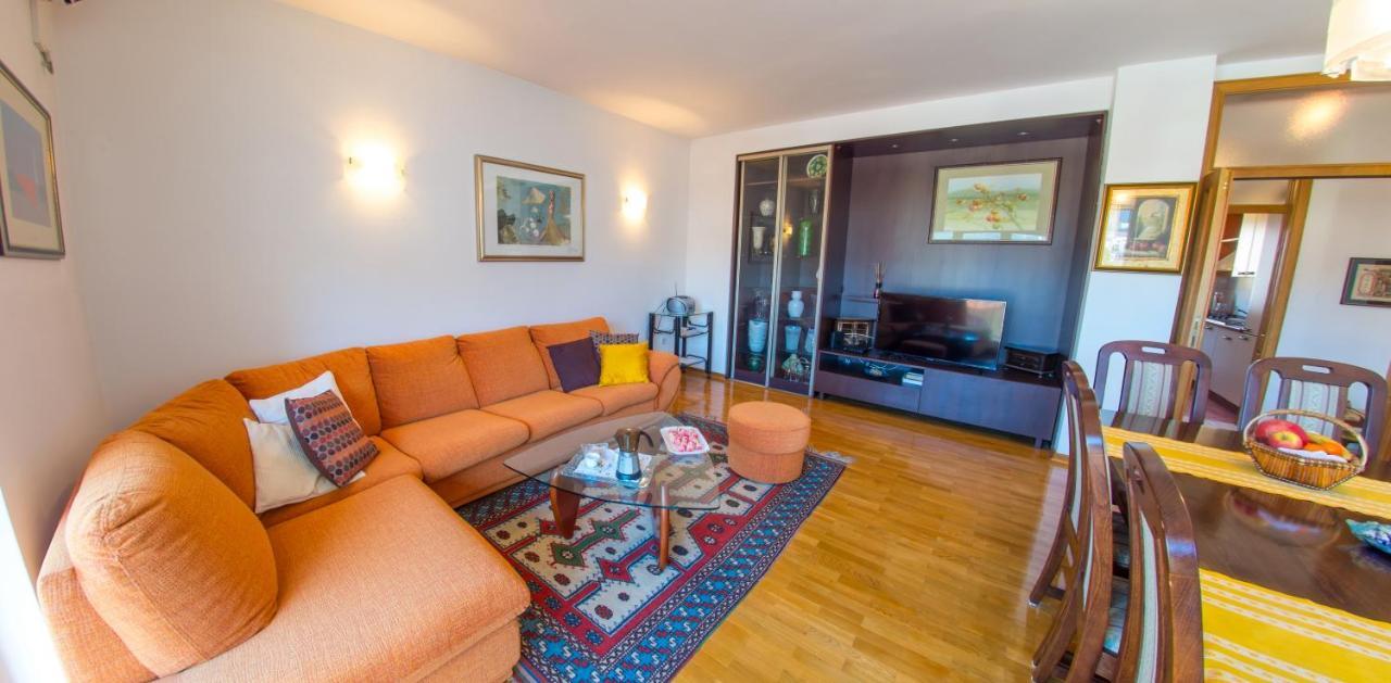 Apartment Italy - Promenade Mostar Exteriör bild