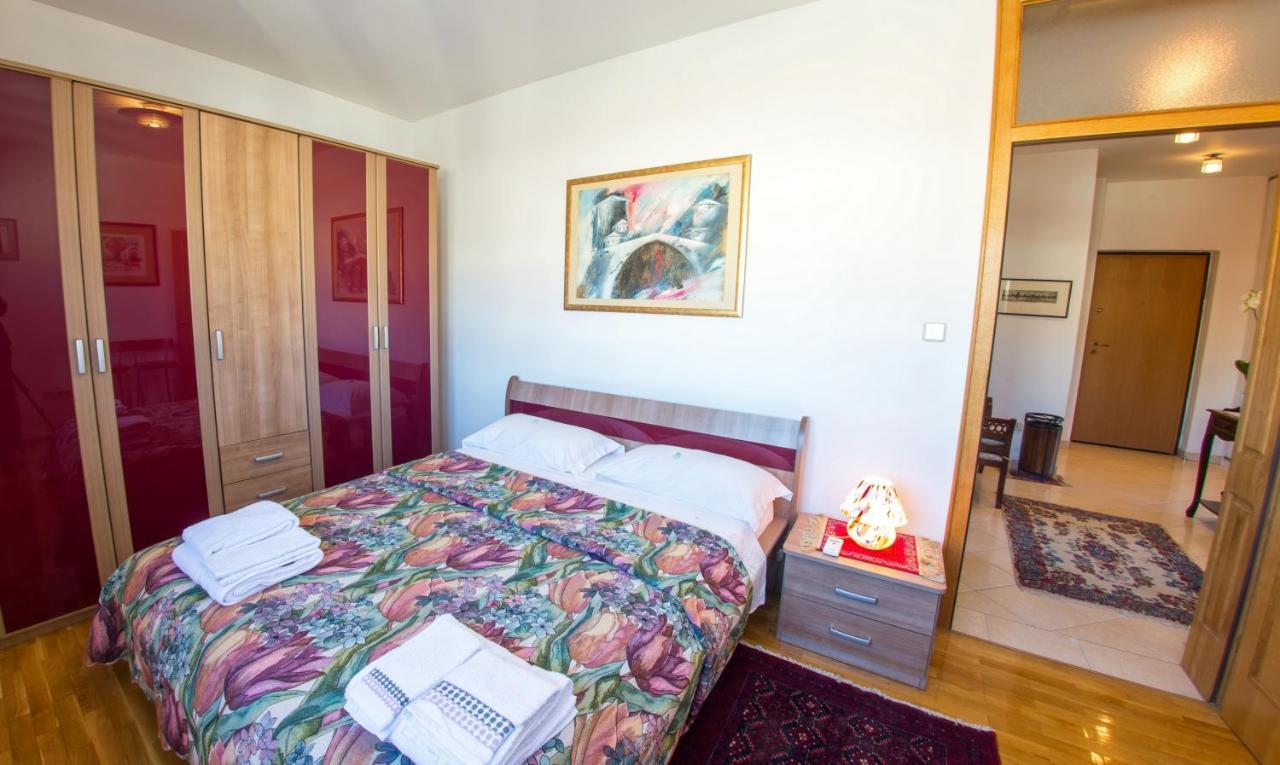 Apartment Italy - Promenade Mostar Exteriör bild